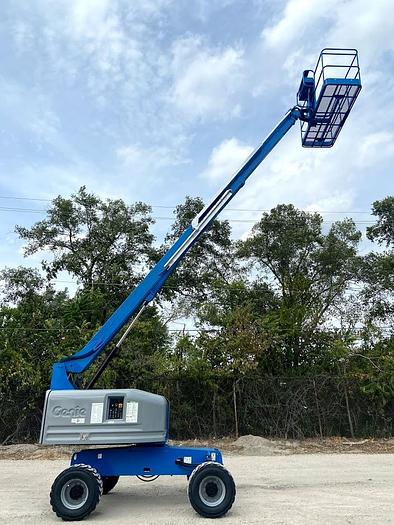 Used 2012 GENIE S-40