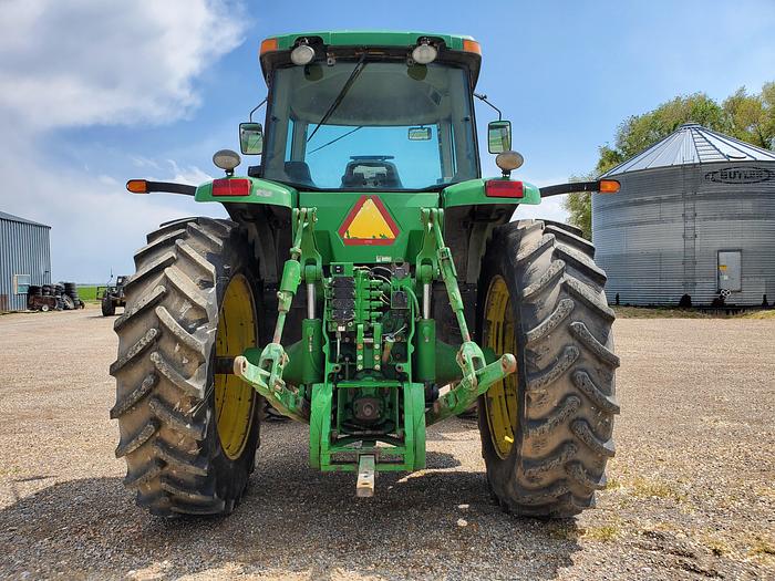 Used 2003 John Deere 8420 Tractor