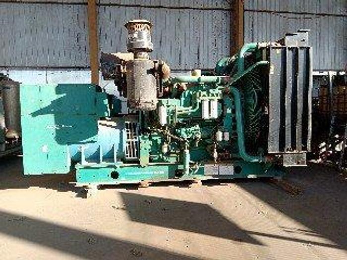 Usado 2012 CUMMINS C1100D5