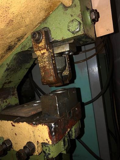 Usato PUNZONATRICE N° 14 OMES CEU 10