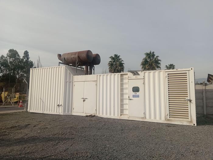 2011 CATERPILLAR 3516B 2000 KVA