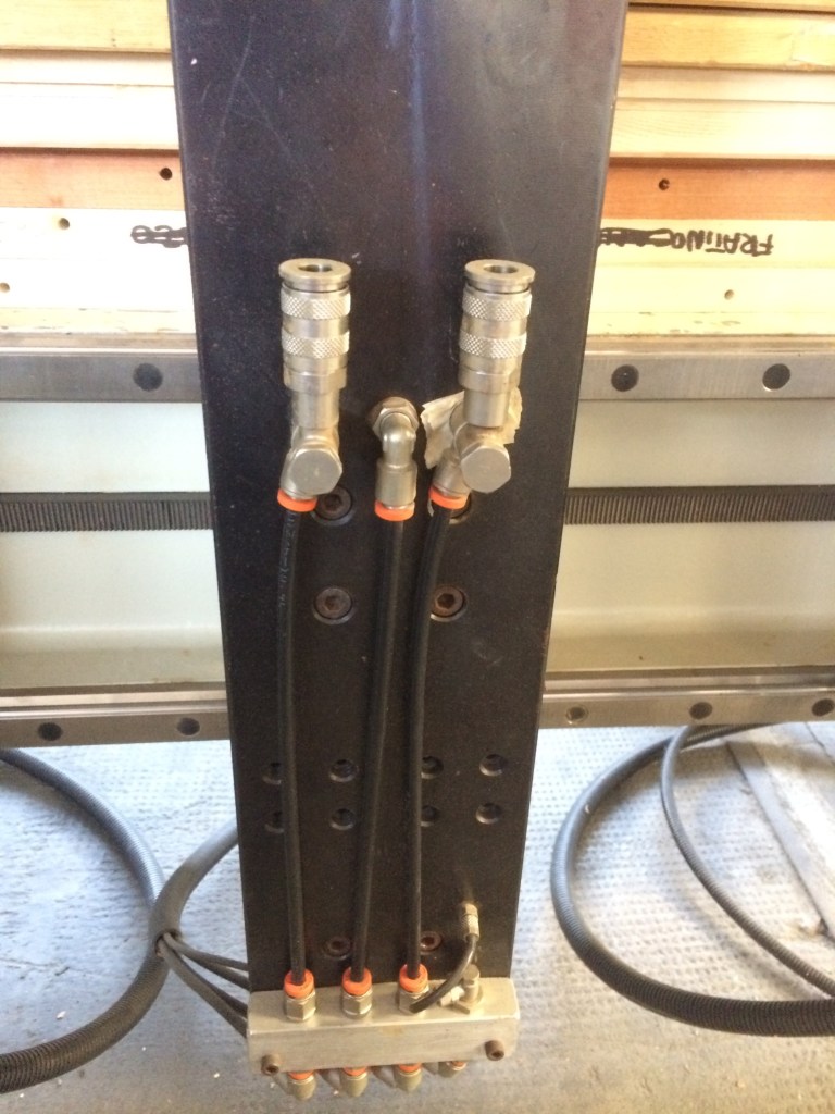 Usato 2004 Foratrice Camam a testine mobili orizzontali, verticali e di testa