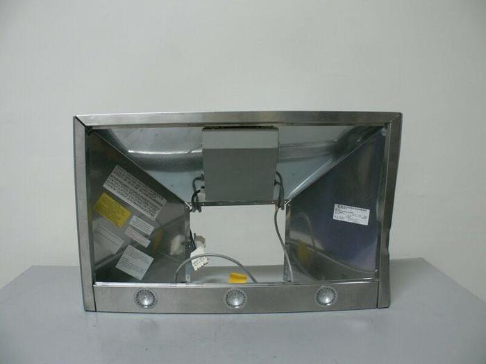 Used Thermador HMCN36FS 36" Masterpiece Series Pyramidal Style Chimney Wall Hood