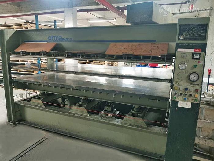 Used 1995 ORMA macchine Italy Veneer press ORMA NPC 3000, 2 decks