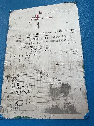 Usato PIEGATRICE FARINA IDRAULICA 1500X40