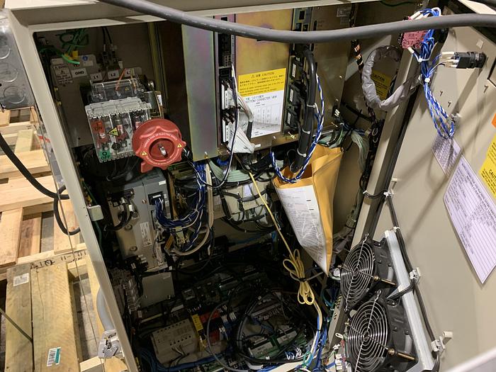 Used MOTOMAN UP50N (HP50) 50KG X 2046MM REACH 6 AXIS CNC ROBOT WITH NX100 CONTROL