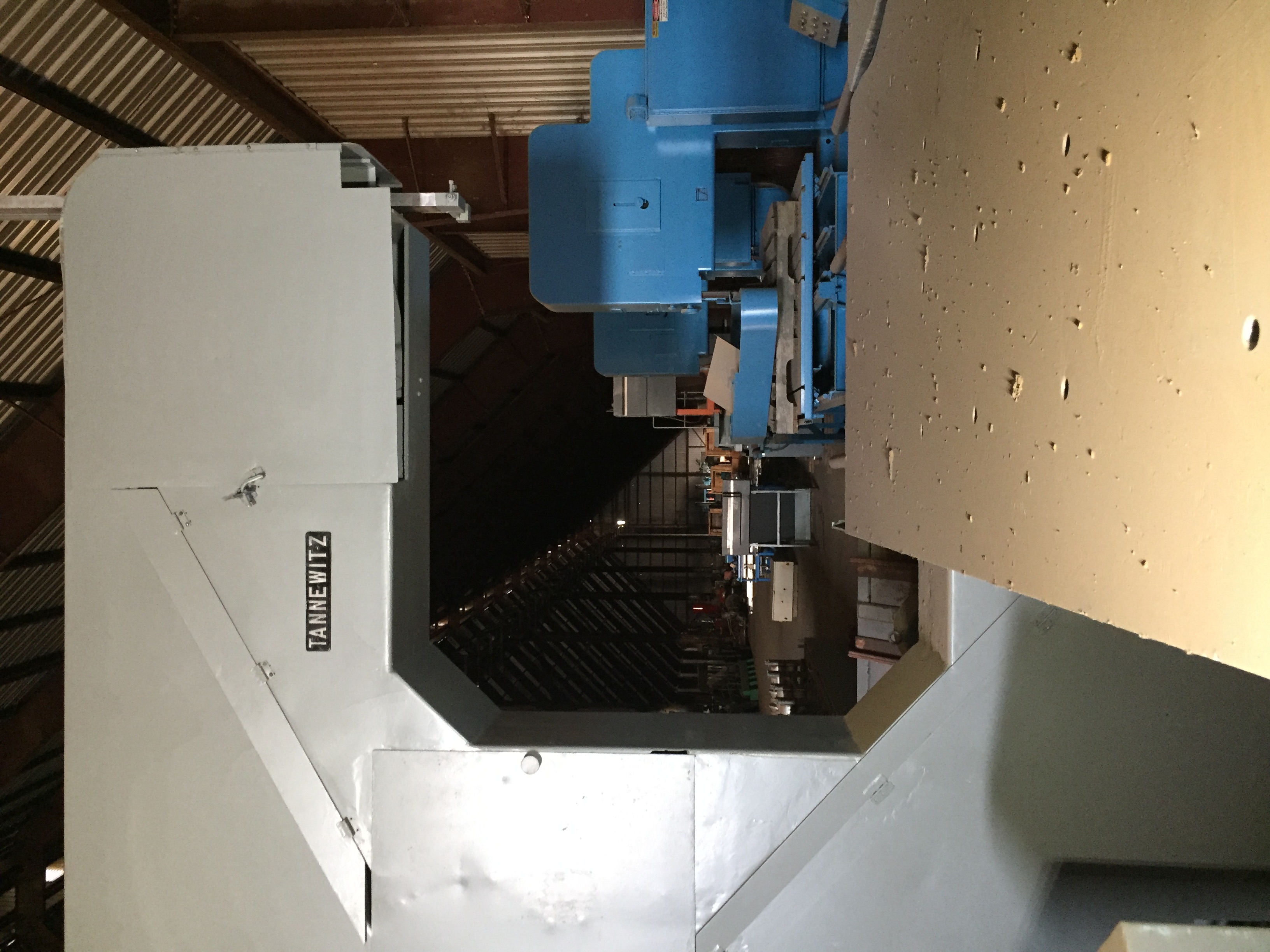 Used 60" Tannewitz Vert. Band Saw