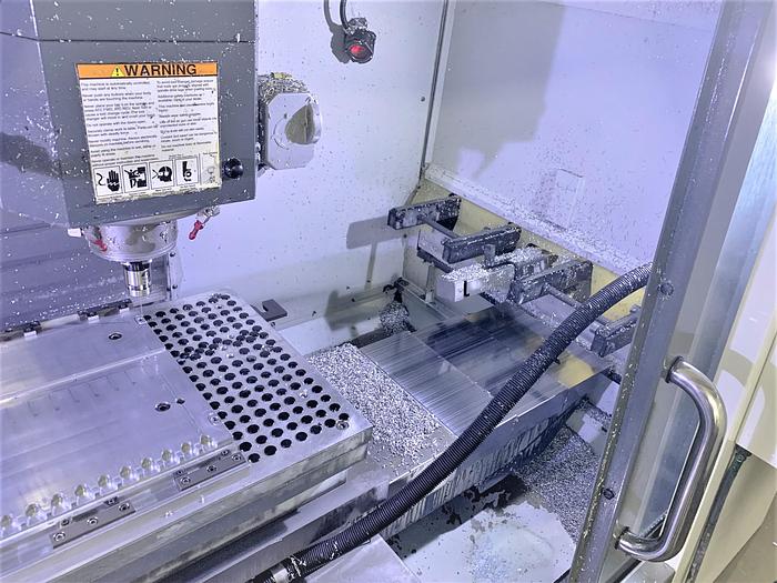 Used 2015 Haas VF2SS YT with 2 Pallet Midaco Pallet Changer