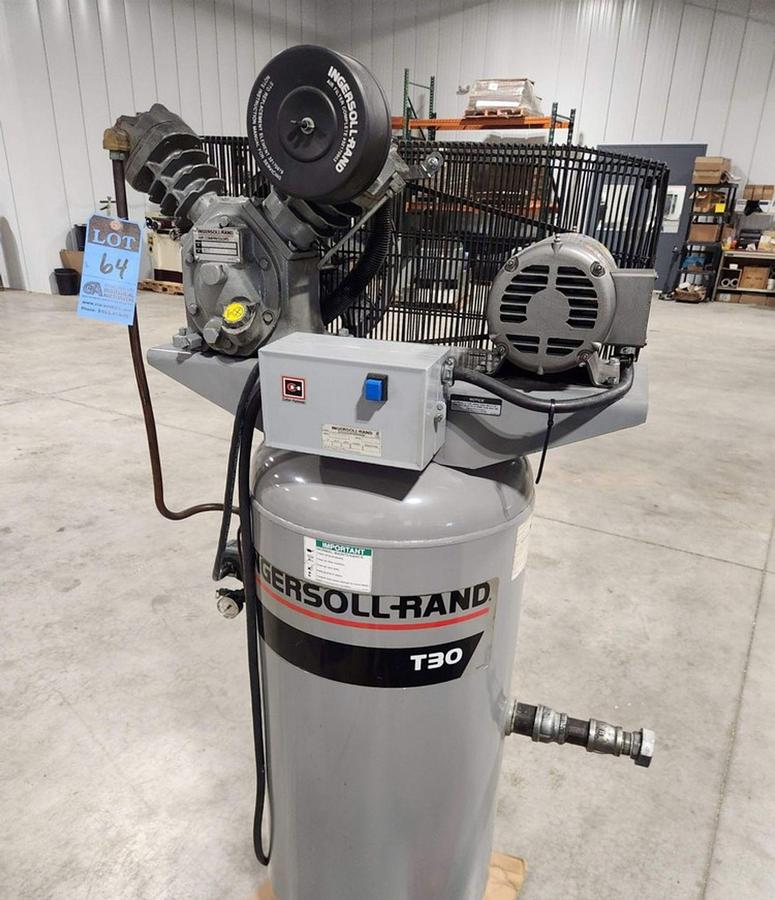 Used Ingersoll Rand 5HP Vertical Tank Air Compressor