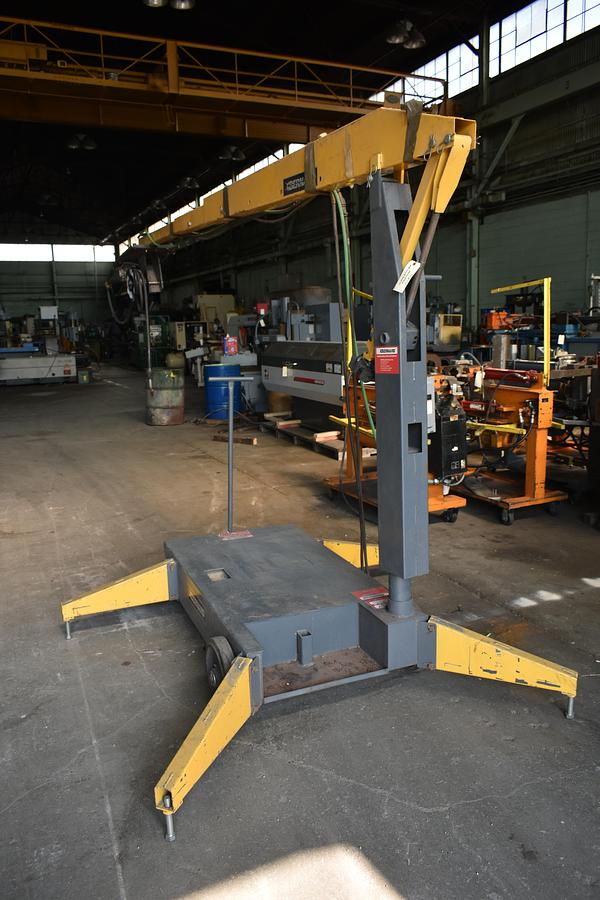 Used 200 LB BERNARD "2475 & 2710" TELESCOPIC WELDING BOOM & CART w/MILLER S60 WIRE FEEDER - WELDING GUN - 6' to 14' REACH