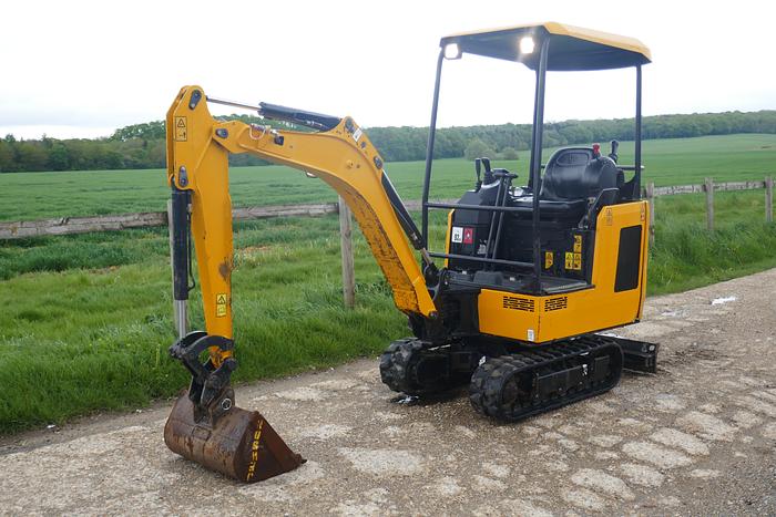 Used 2018 JCB 15C-1
