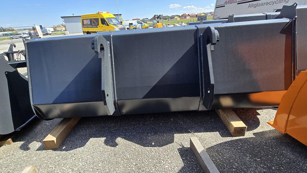 BIG SUN Schwergutschaufel 240 cm mit Case Aufnahme