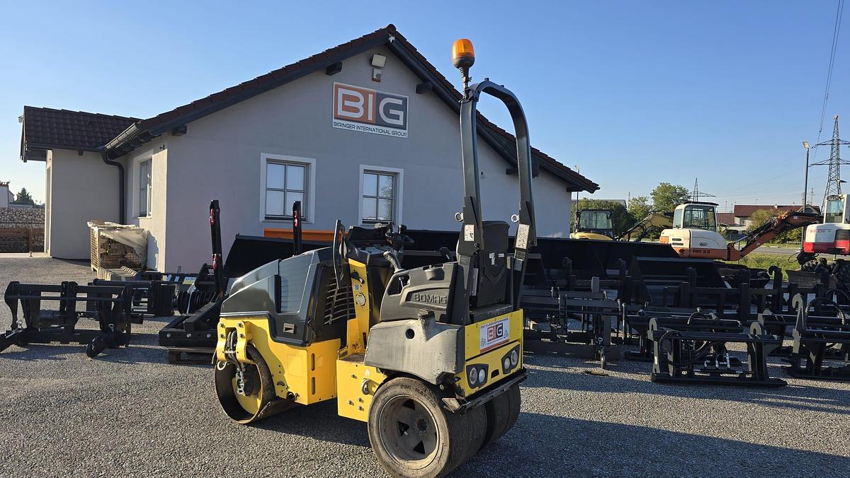 Gebraucht 2021 Bomag BW 90 AC-5 Kombi-Vibrationswalze