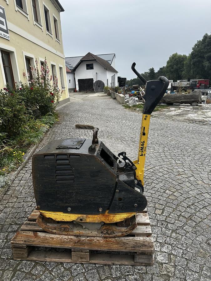 Gebraucht 2013 Bomag Reversierbare Vibrationsplatte BPR 70/70 D
