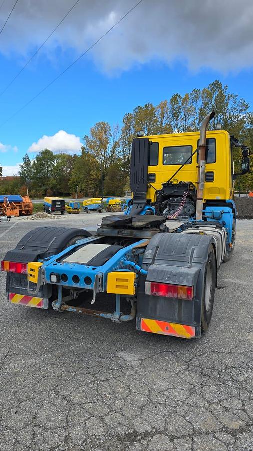 Gebraucht 2016 IVECO Strallis 4x2 Sattelzugmaschine mit Kipphydraulik