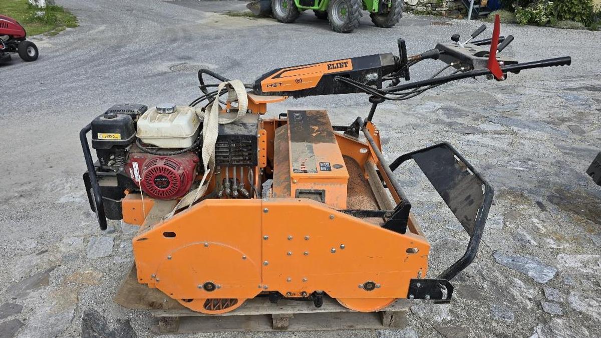 Gebraucht 2014 Rasenbaumaschine GZC - 1000 ELIET