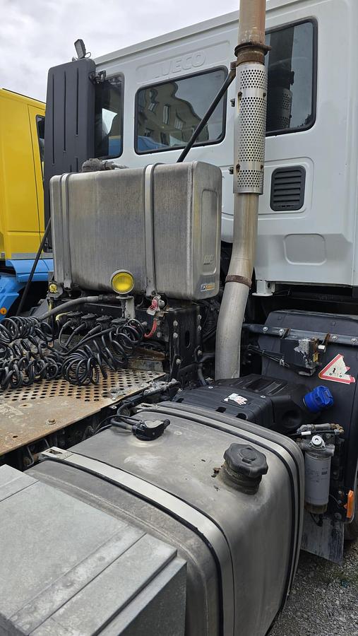 Gebraucht 2018 IVECO AD440T 45T Sattelzugmaschine