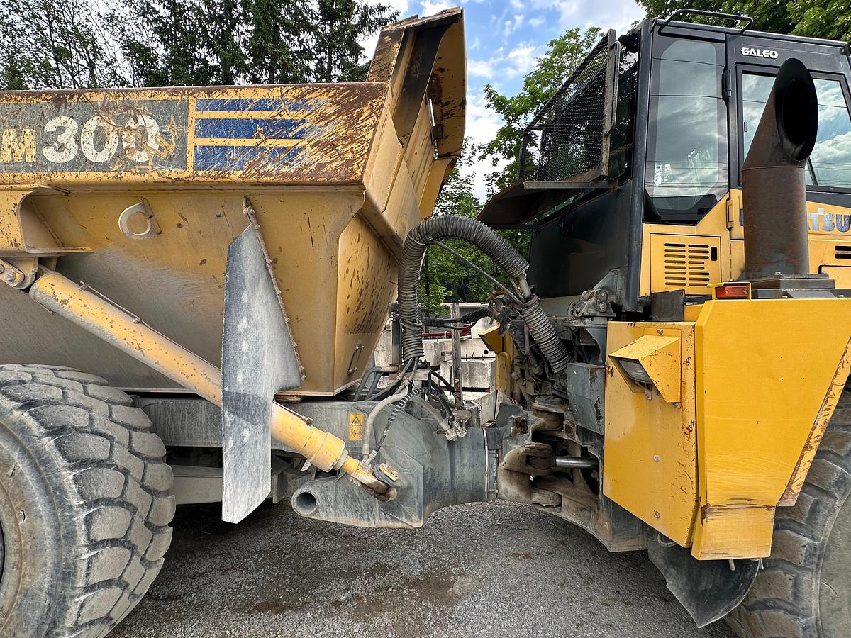 Gebraucht 2006 Komatsu HM300-2 Dumper