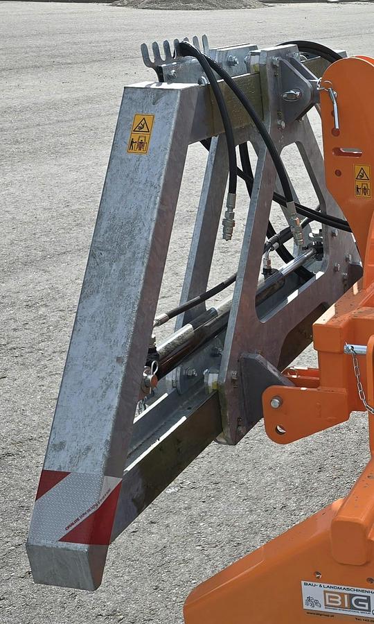 V Grader UNIVERSELLER SCHUBRAHMEN (HYDRAULISCH)