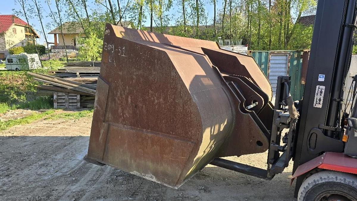 Gebraucht Volvo Radladerschaufel passend zu L150 - L180