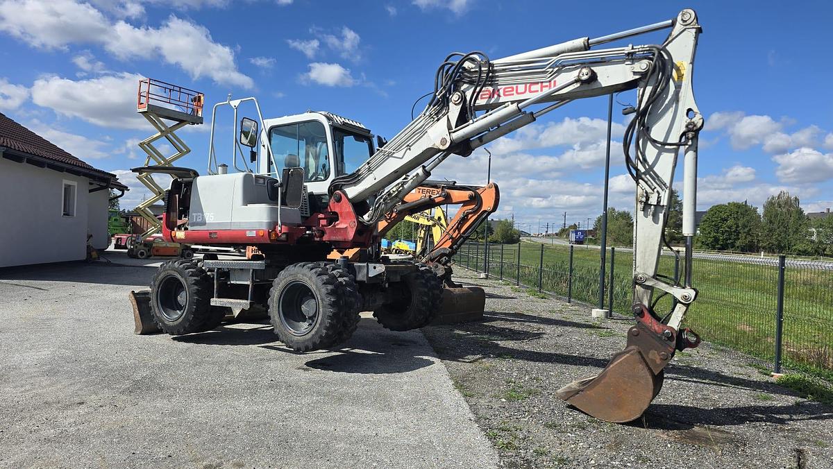 Gebraucht 2011 Takeuchi TB175W Mobilbagger
