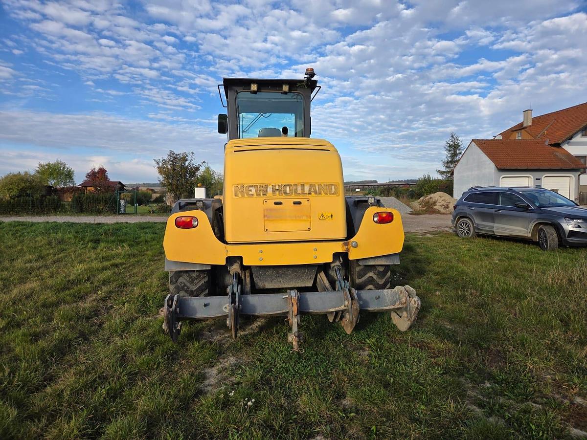 Gebraucht 2009 New Holland F156.6A