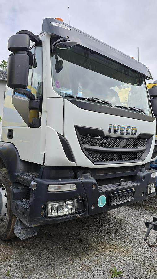 Gebraucht 2018 IVECO AD440T 45T Sattelzugmaschine