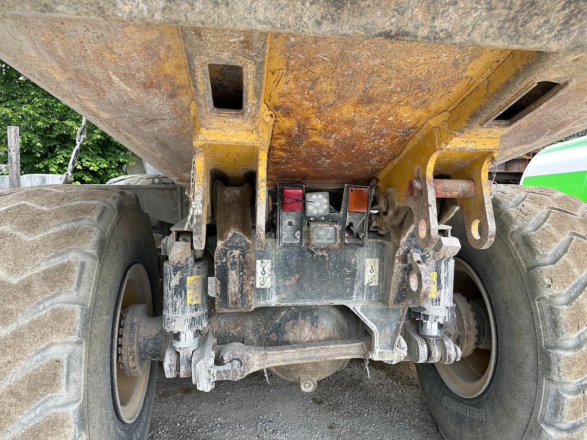 Gebraucht 2006 Komatsu HM300-2 Dumper