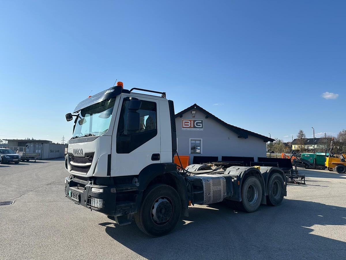 Gebraucht 2017 IVECO AD440T Sattelzugmaschine