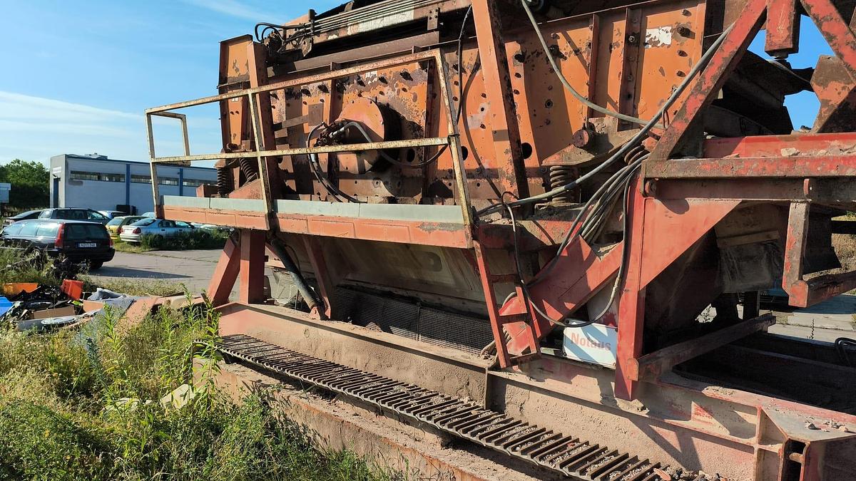Gebraucht Gipo  S157 raupenmobile Siebanlage