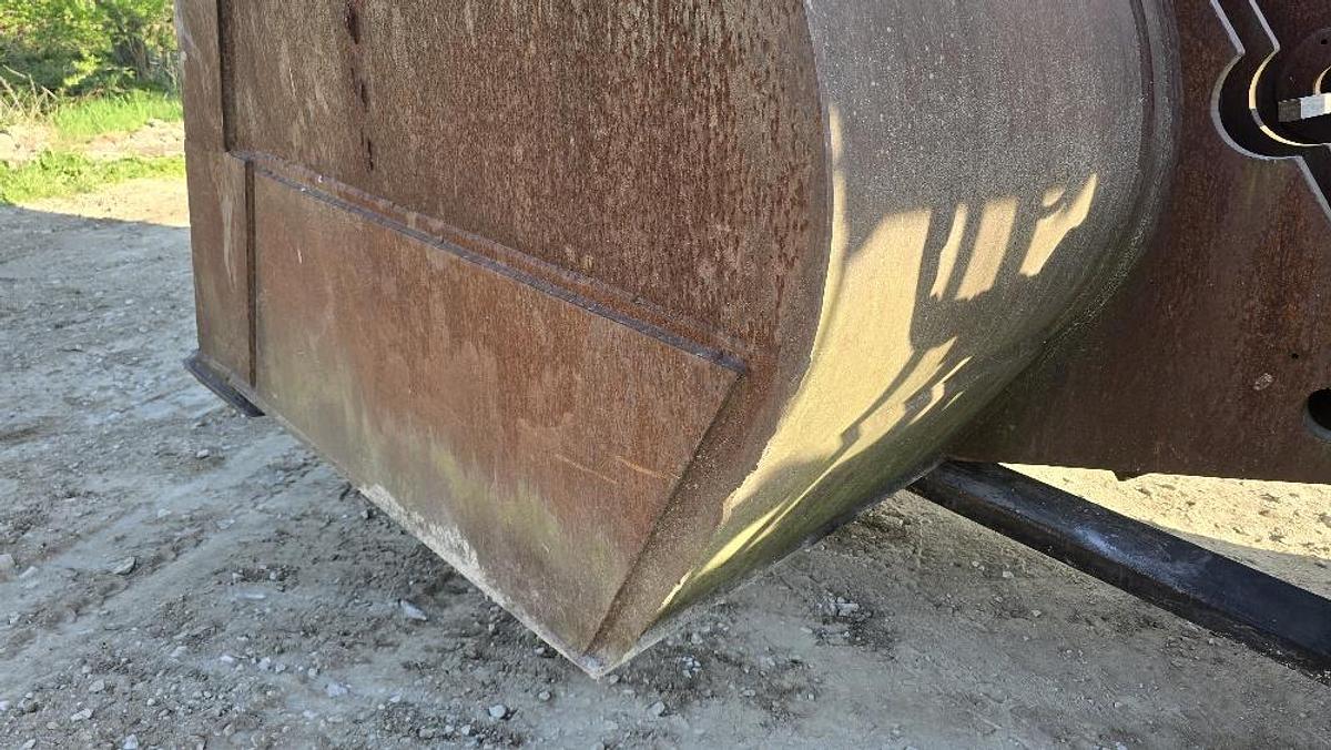 Gebraucht Volvo Radladerschaufel passend zu L150 - L180