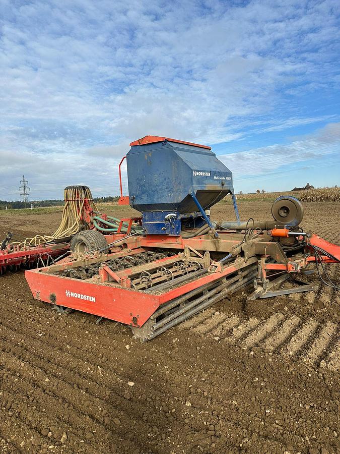 Gebraucht Gaspardo 6 m Sämaschine mit Howard-Nordsten Saatbeetkombination