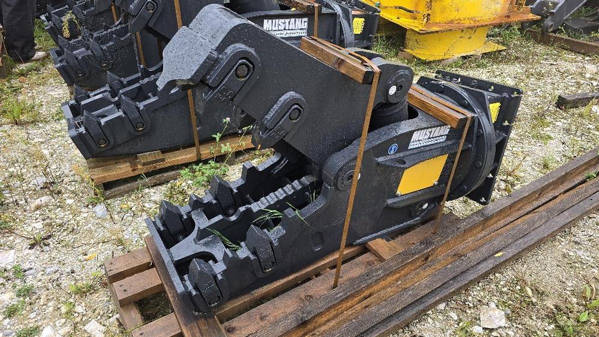 Gebraucht Müstang Abbruchpulverisierer RH05