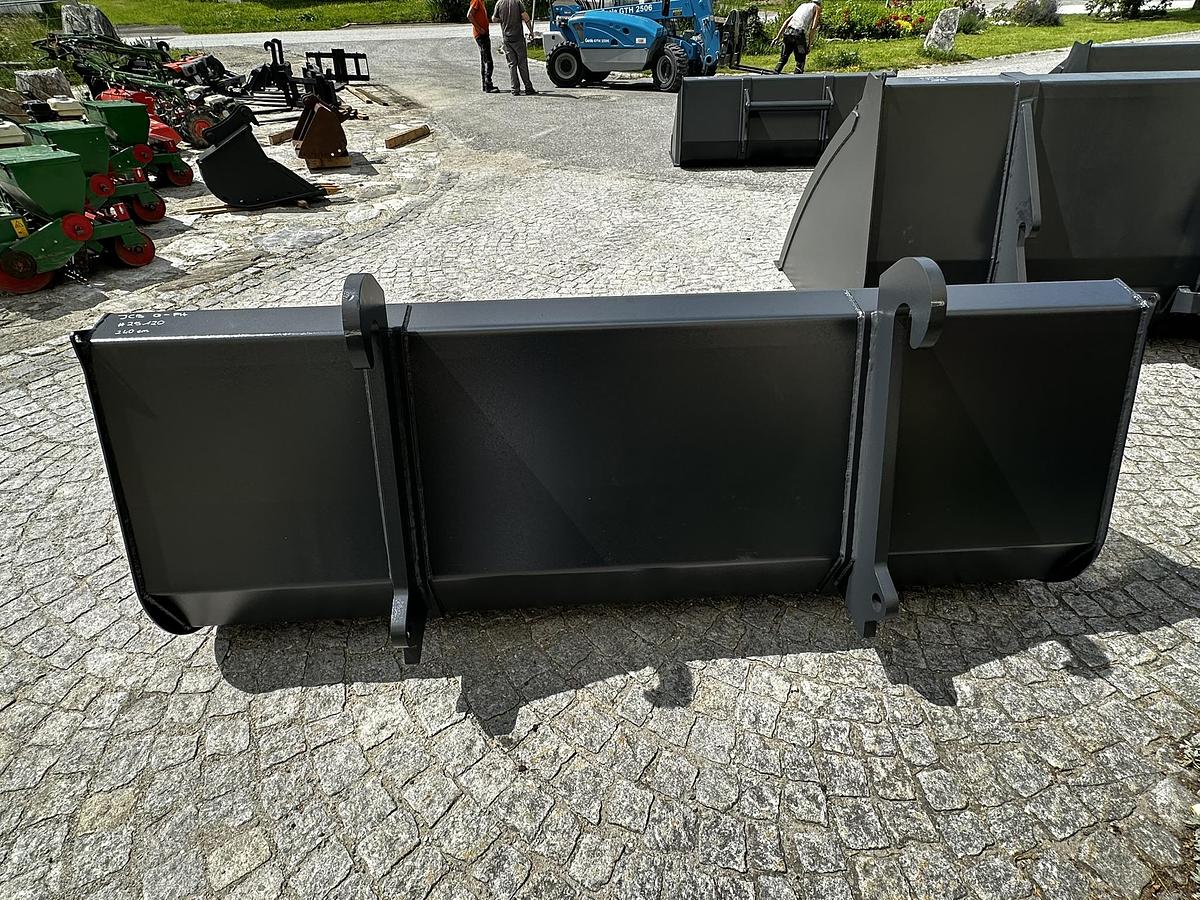 2025 BIG Schwergutschaufel 240 cm mit JCB Q-Fit Aufnahme