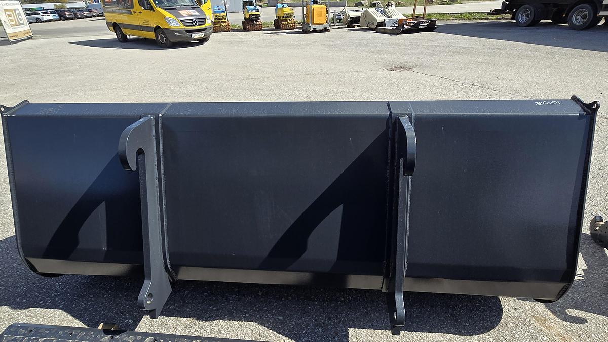 BIG SML Schwergutschaufel 240cm mit JCB Q-Fit Aufnahme