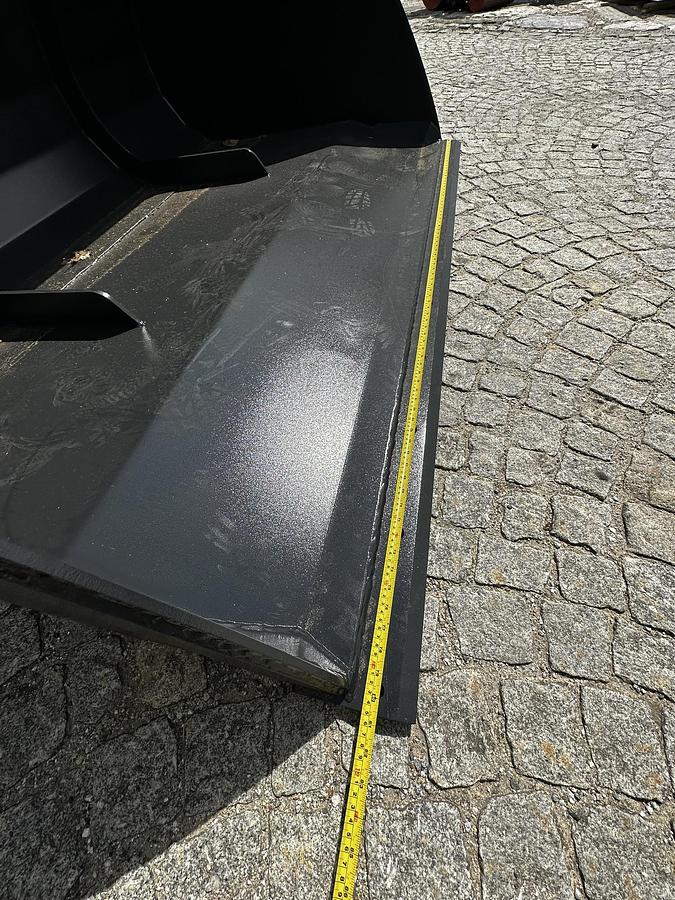 2025 BIG Volumenschaufel 200cm mit Liebherr 509Aufnahme