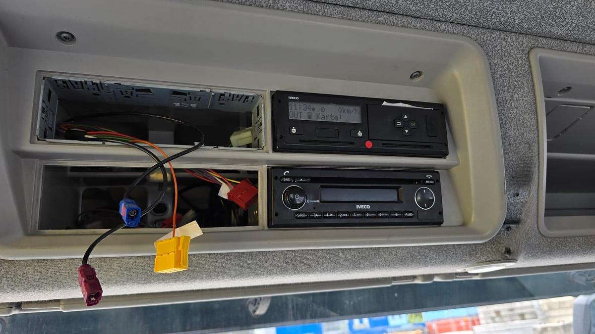 Gebraucht 2018 IVECO AD440T 45T Sattelzugmaschine