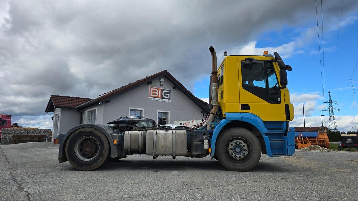 Gebraucht 2016 IVECO Strallis 4x2 Sattelzugmaschine mit Kipphydraulik