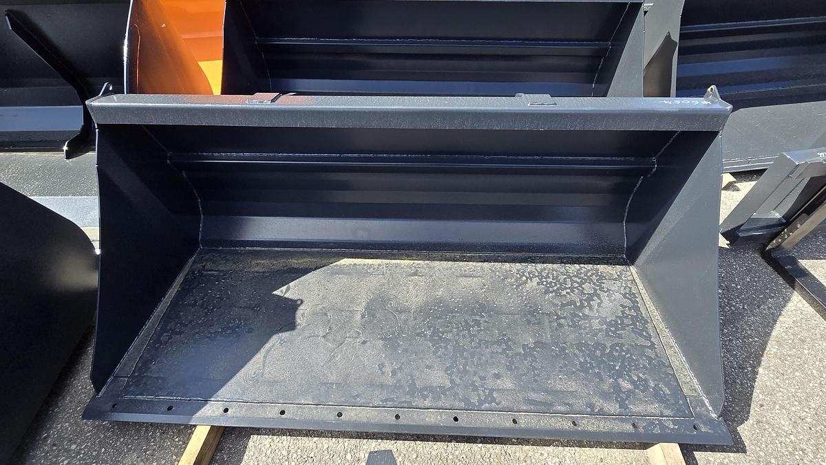 BIG SUN Schwergutschaufel 220 cm mit Liebherr 509 Aufnahme