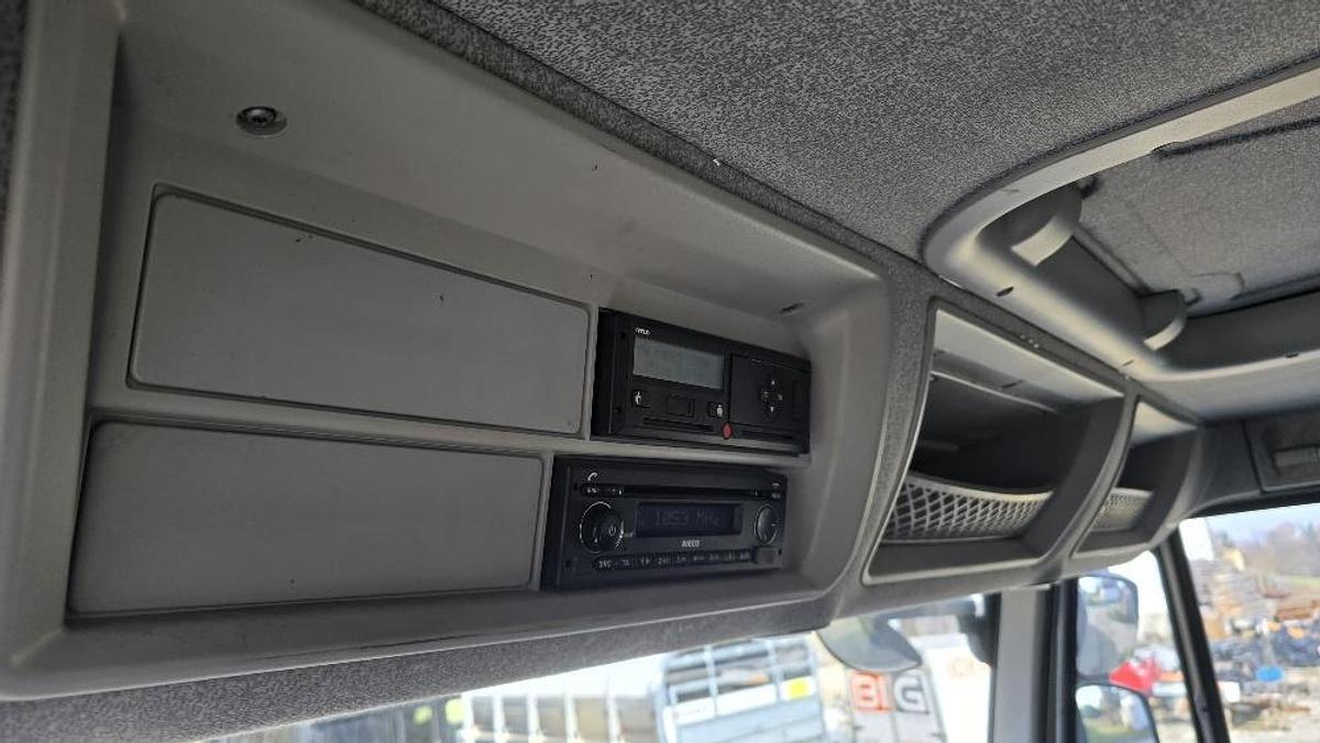 Gebraucht 2017 Iveco  Stralis 6x2 Baustoffpritsche mit Hiab 228-E5 Kran