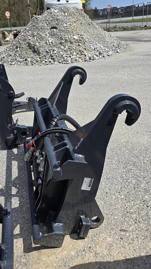 FK Machinery Hydraulischer Adapter Volvo auf Euro