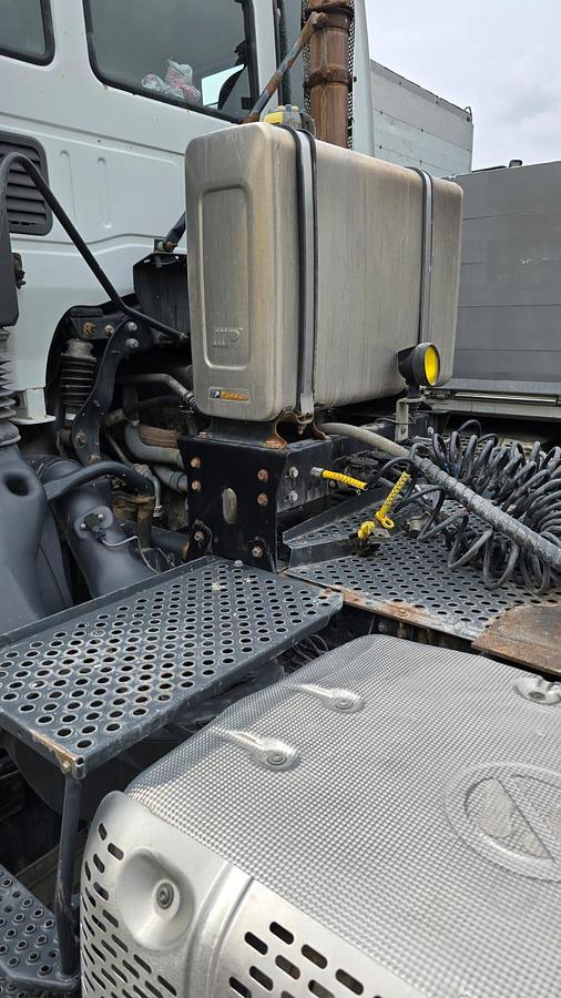 Gebraucht 2017 IVECO N3G AD440T 45T Sattelzugmaschine