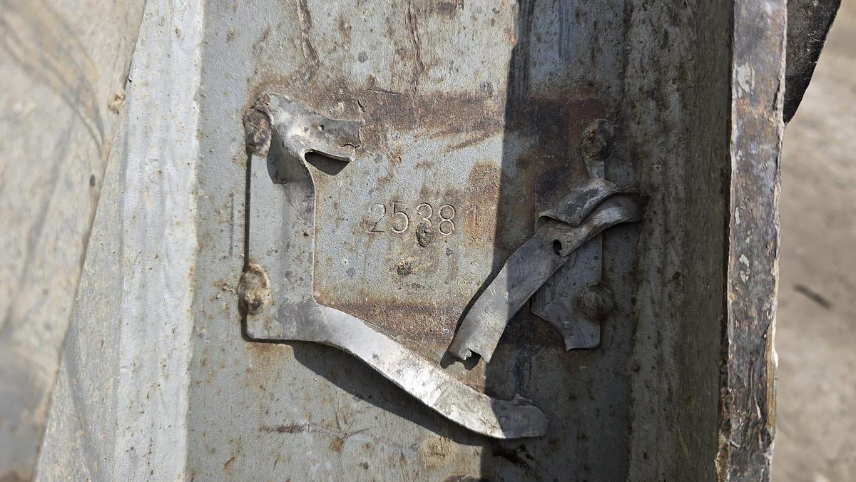 Gebraucht Verachtert Felslöffel mit gepanzerten Zähnen