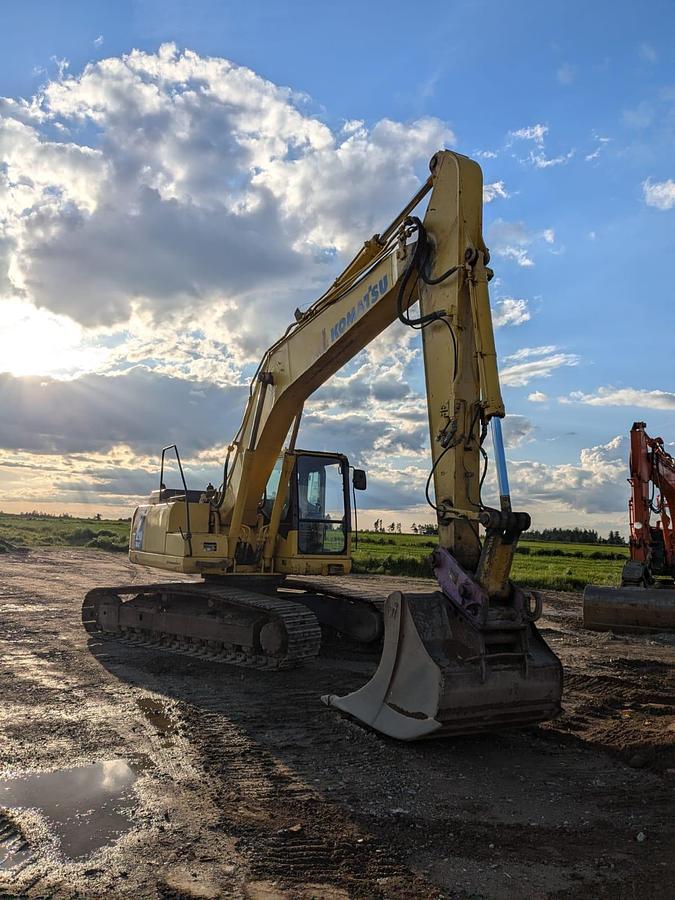 Gebraucht Komatsu PC210 NLC Hydraulikbagger