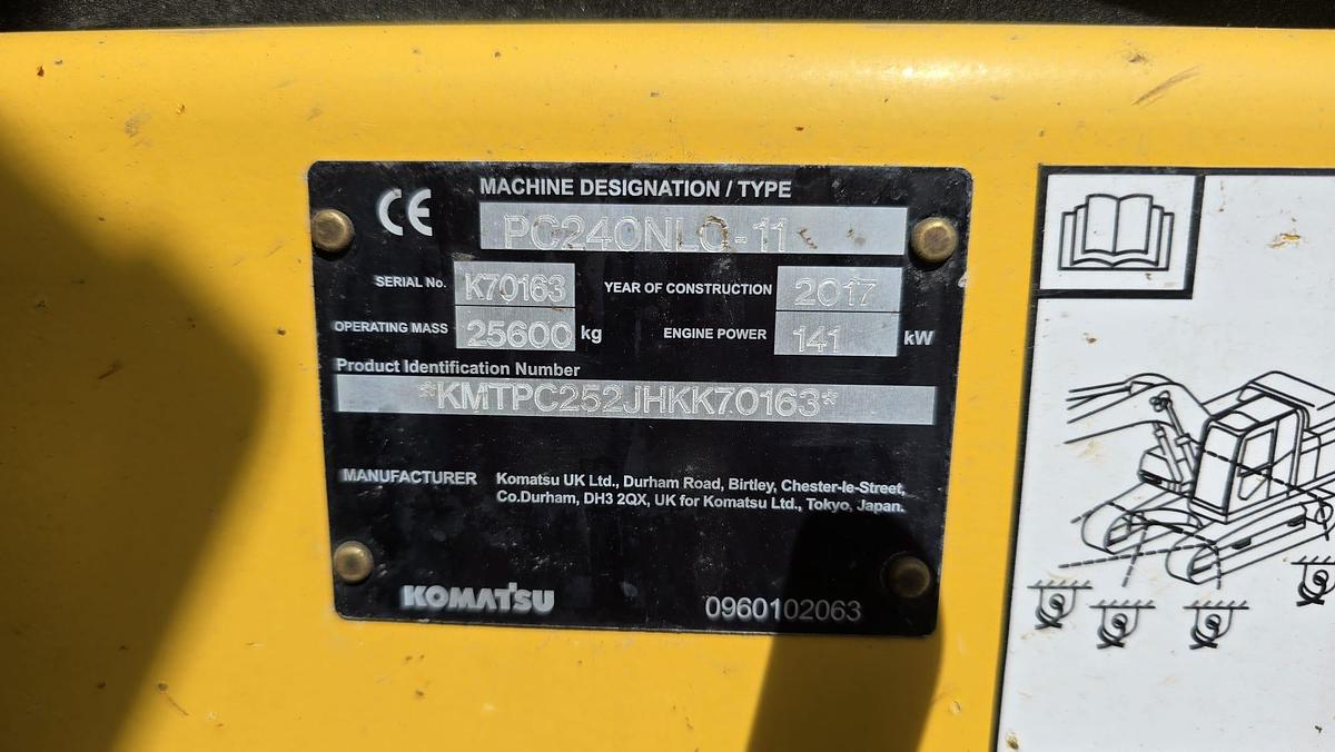 Gebraucht 2017 Komatsu PC240 NLC-11 Hydraulikbagger