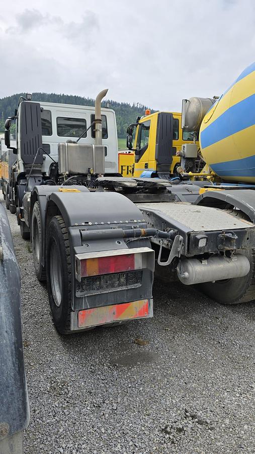 Gebraucht 2018 IVECO AD440T 45T Sattelzugmaschine