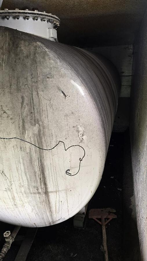 Gebraucht BIG Hakenliftcontainer mit 5000 l Tank