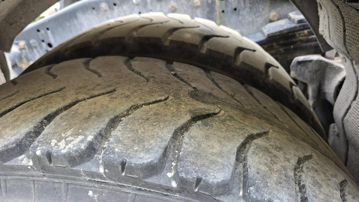 Gebraucht 2018 IVECO AD440T 45T Sattelzugmaschine