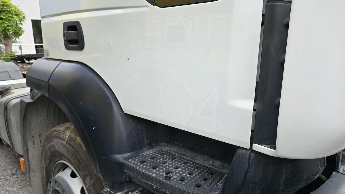 Gebraucht 2018 IVECO AD440T 45T Sattelzugmaschine