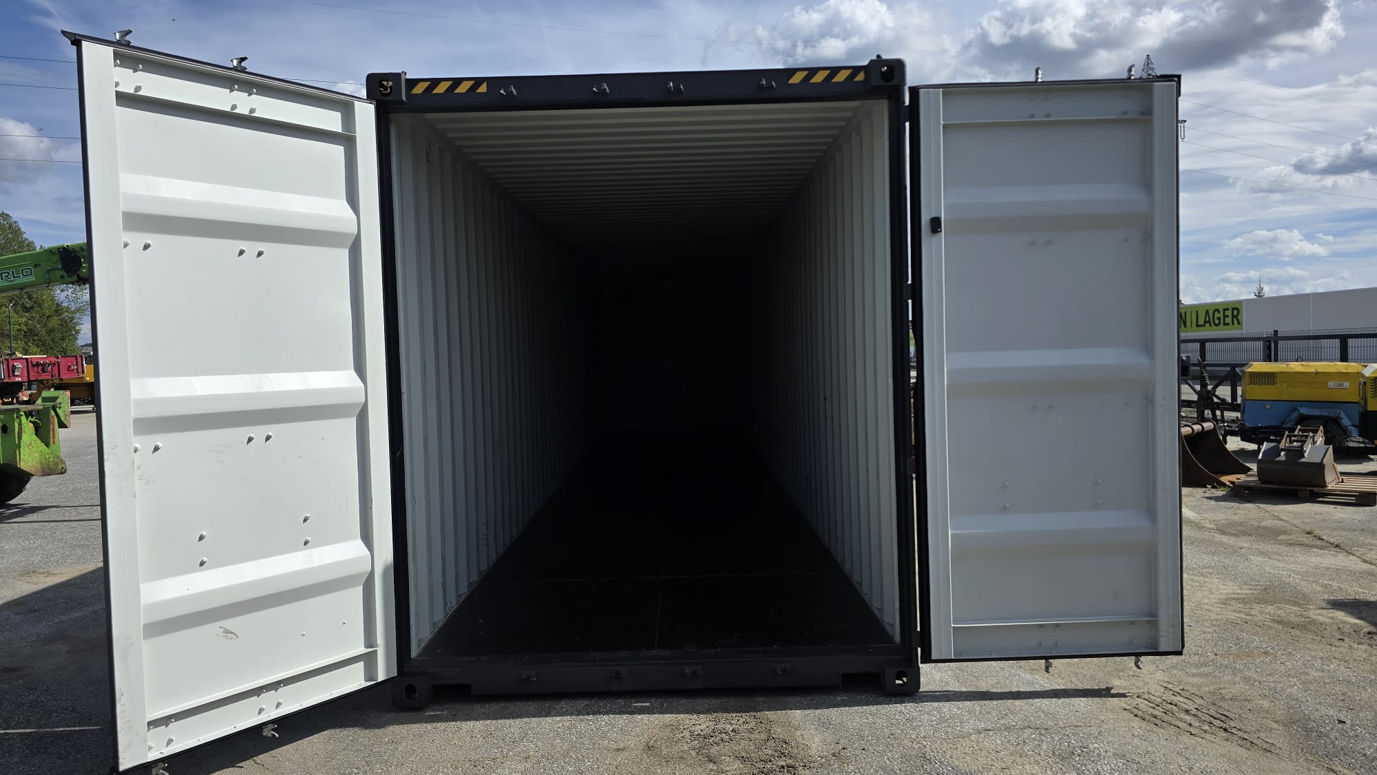 Gebraucht 2026 BIG 40ft HighCube - Container
